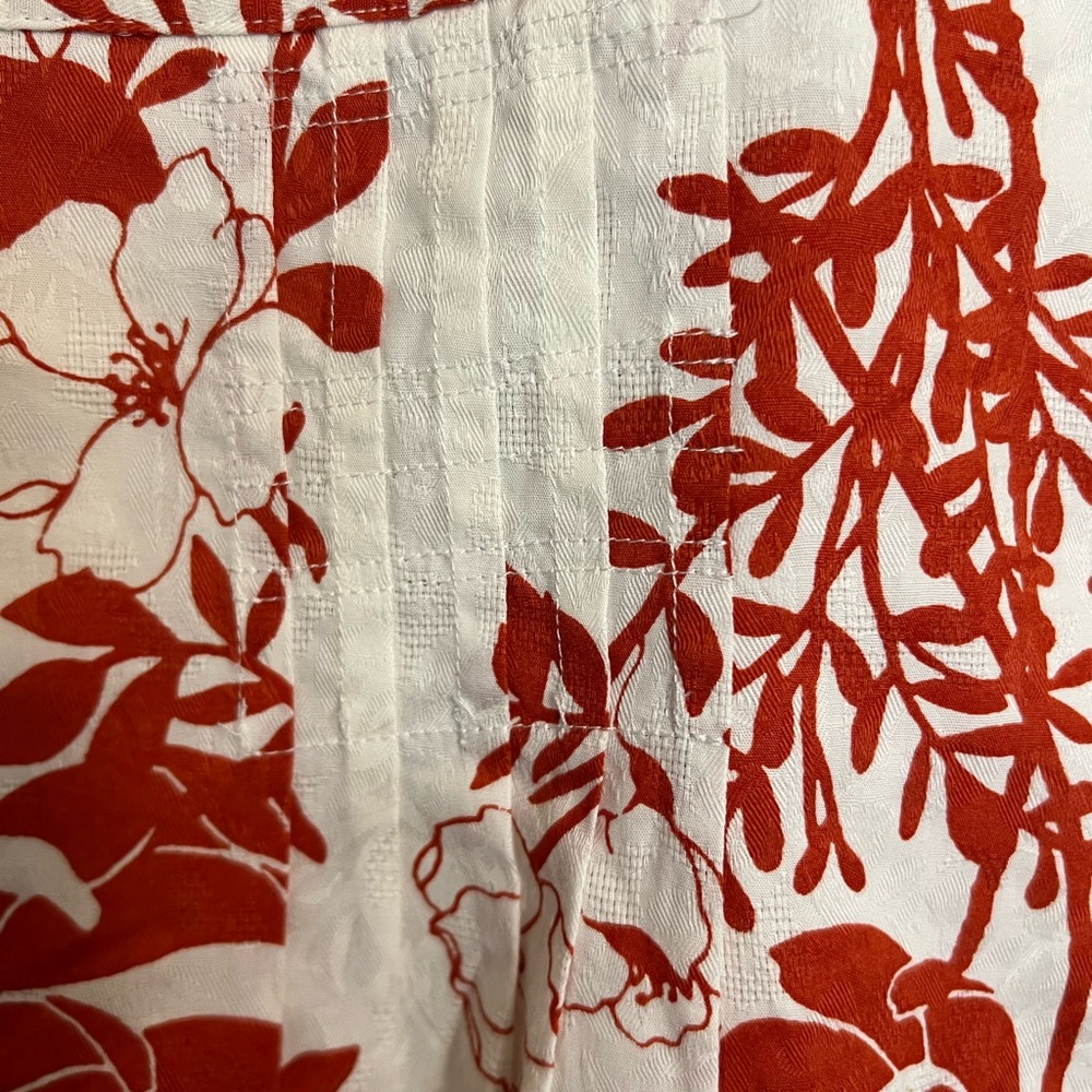 Ann Taylor Red and White Floral A-Line Skirt NWT Size 12P - Picture 4 of 6